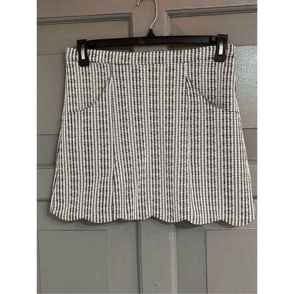 Mink Pink Black & White Scalloped Hem Exposed Zipper Clueless Mini Sz L Sweethea - Picture 1 of 6